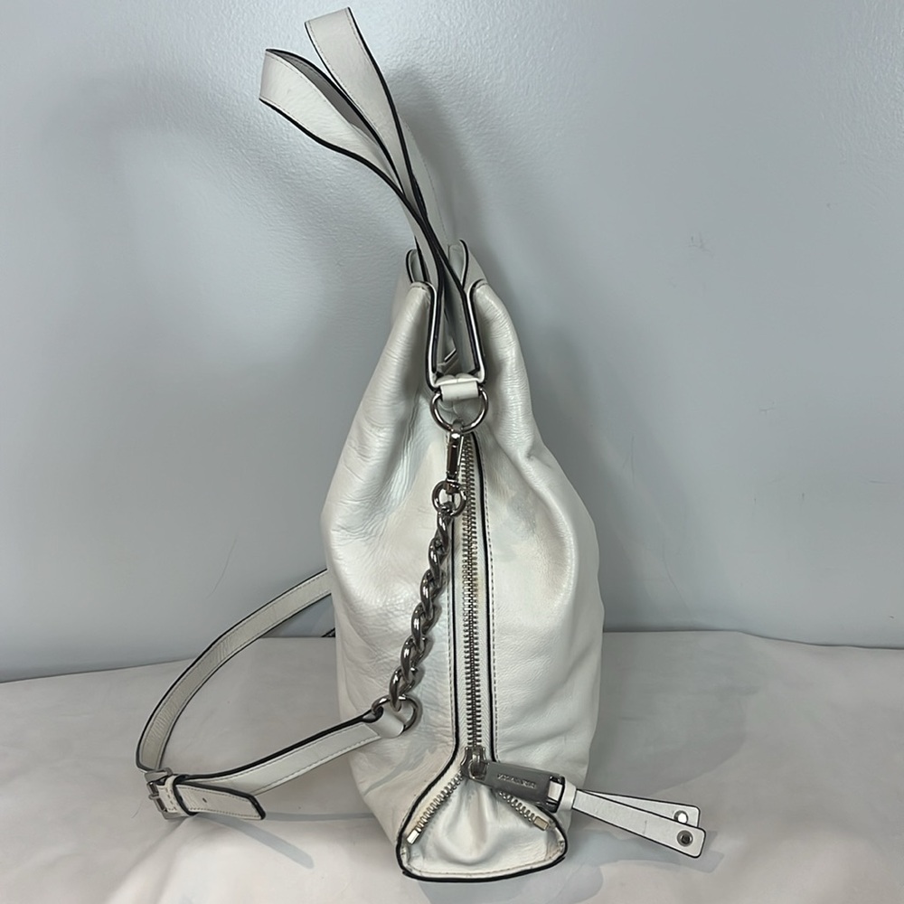 Michael Kors Optic White Devon Bag - Picture 6 of 16
